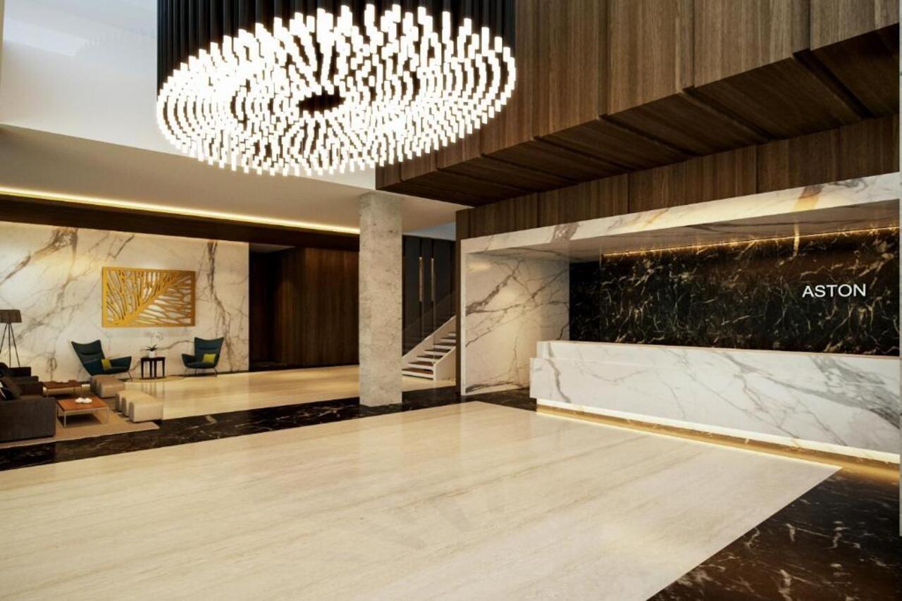 แอสตัน ซิโดอาร์โจ ซิตี้ โฮเต็ล แอนด์ คอนเฟอเรนซ์ เซ็นเตอร์ Hotel ภายนอก รูปภาพ