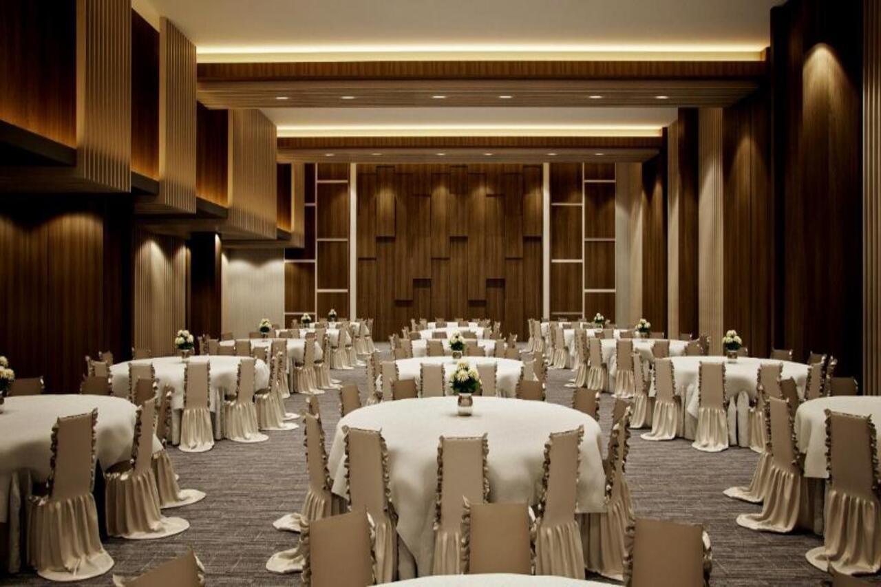 แอสตัน ซิโดอาร์โจ ซิตี้ โฮเต็ล แอนด์ คอนเฟอเรนซ์ เซ็นเตอร์ Hotel ภายนอก รูปภาพ