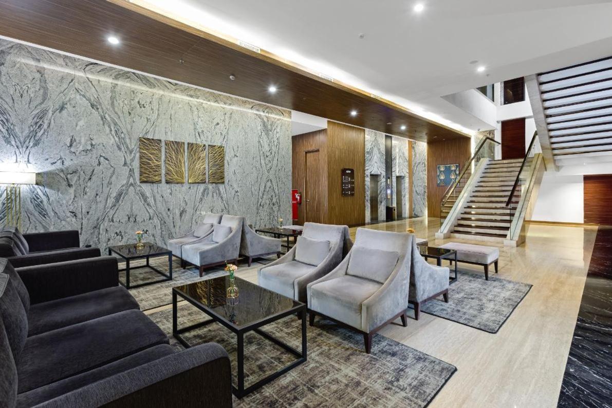 แอสตัน ซิโดอาร์โจ ซิตี้ โฮเต็ล แอนด์ คอนเฟอเรนซ์ เซ็นเตอร์ Hotel ภายนอก รูปภาพ